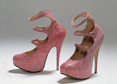 Выставка обуви Vivienne Westwood 1973–2011