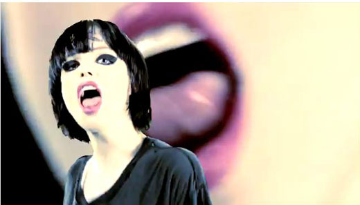 Baptism castles. Crystal Castles Baptism. Alice Glass Baptism. Crystal Castles Baptism клип. Crystal Castles фото Роберт Смит.