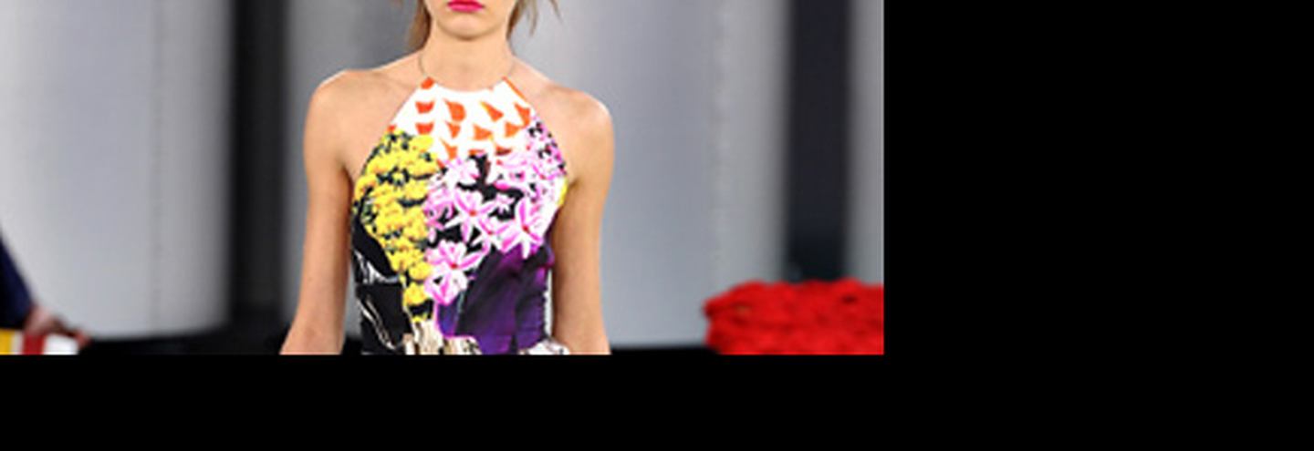 Коктейльные платья Mary Katrantzou в бутике Runway