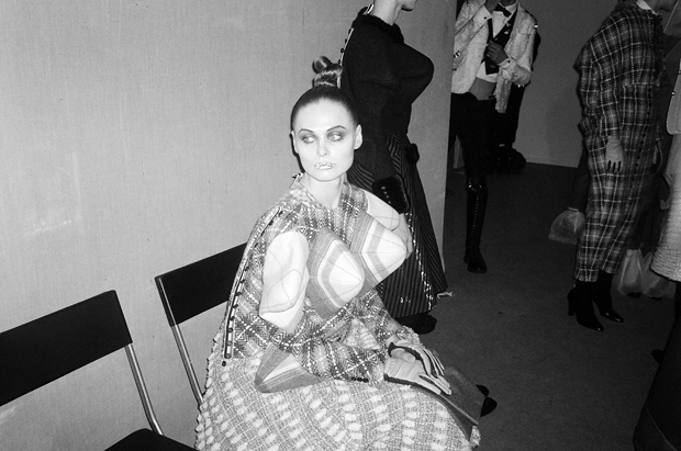 Backstage. Показ Thom Browne на Aurora Fashion Week